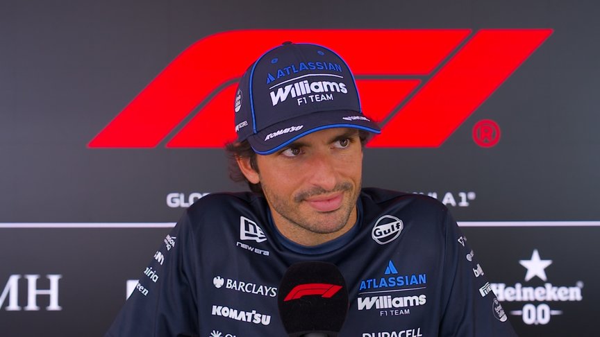 Williams 'pushing flat out' - Sainz reflects on 'character-building year'