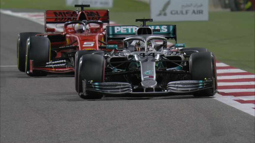 BAHRAIN GP: Hamilton tries in vain to keep Vettel at bay