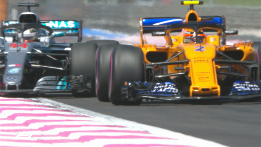 FP1: Near miss for Hamilton and Vandoorne