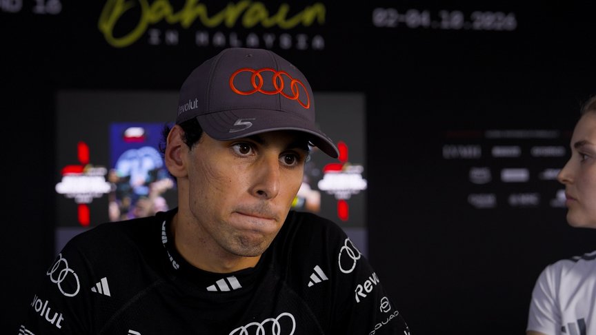 Bortoleto apologises to Sainz after collision in Sepang