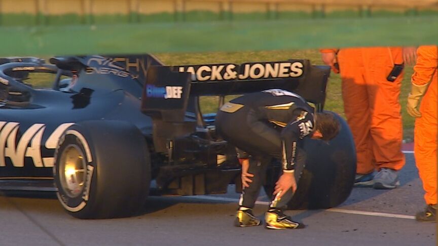 Testing Day 3: Second Grosjean technical issue ends session
