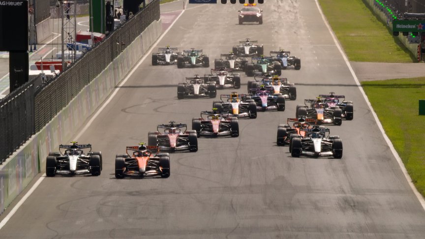 2026 Dutch Grand Prix: Antonelli snatches the lead from Norris on the restart