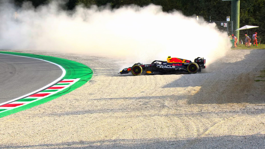 2023 Italian GP FP2: Red flags out with Perez beached in the gravel after spin at Parabolica