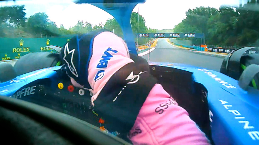 2022 Hungarian GP FP3: Fernando Alonso's big save in wet final practice