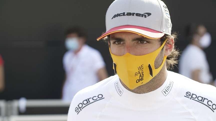 Carlos Sainz happy 'to put on a fight with the Racing Points' in Spain