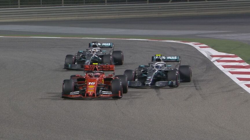 BAHRAIN GP: Bottas loses two places in quick succession