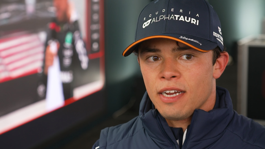 ‘It was a decent race up until then’ – De Vries explains collision with Magnussen