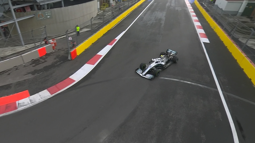FP3: Bottas drifts around final corner