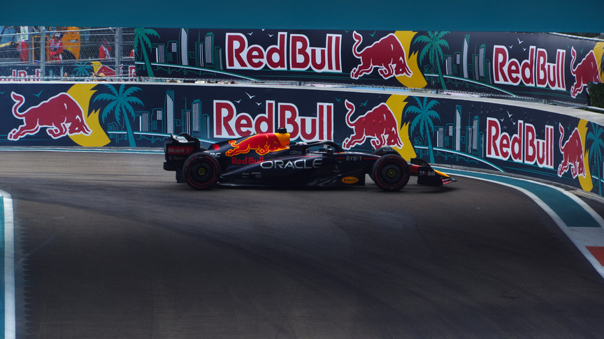 2022 Miami GP FP3: Verstappen has a close call at Miami chicane
