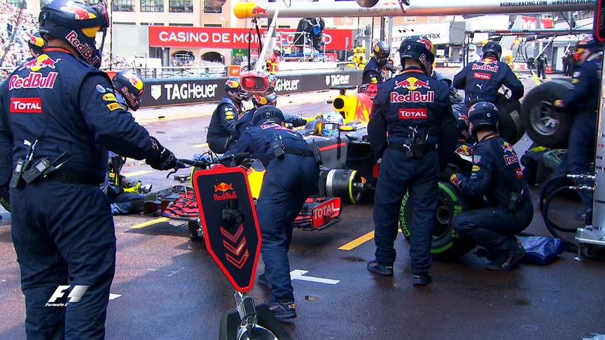 "Where's the tyres?" - Relive Red Bull's pit stop nightmare
