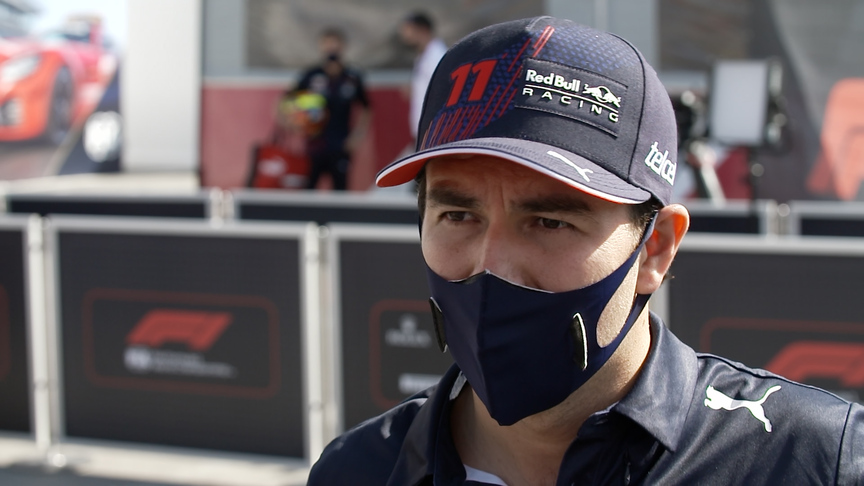 Sergio Pérez changing driving style for 'different' Red Bull car