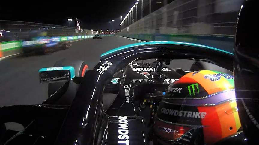 2021 Saudi Arabian GP FP2: Hamilton flies past slow-moving traffic in second practice