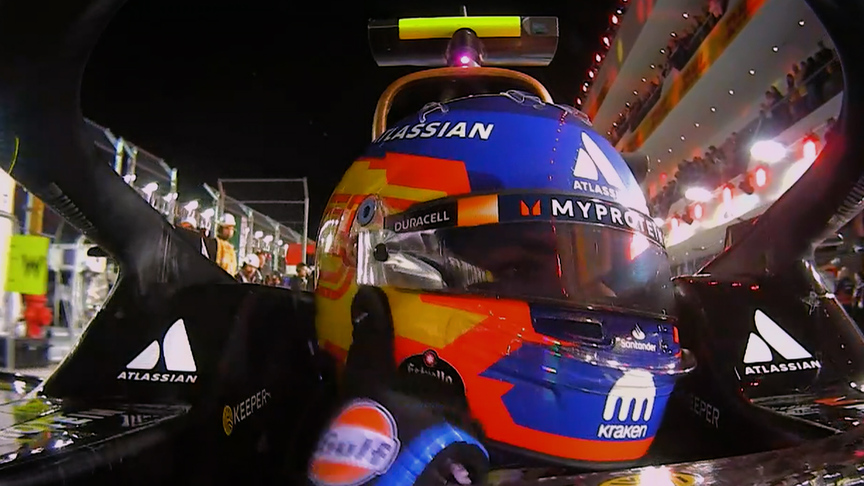 2025 Las Vegas GP: Carlos Sainz loses his radio pre-race