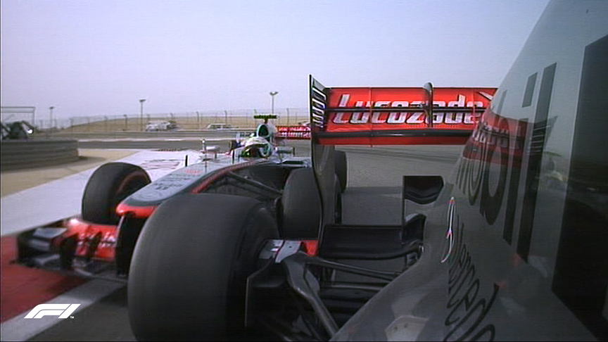 F1 VAULT: Button and Perez's Sakhir squabble