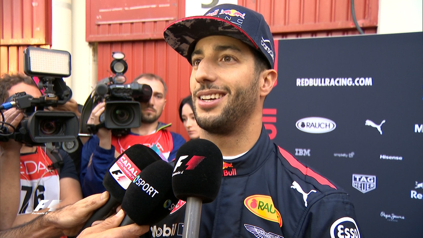Ricciardo: Red Bull not at Ferrari or Mercedes level