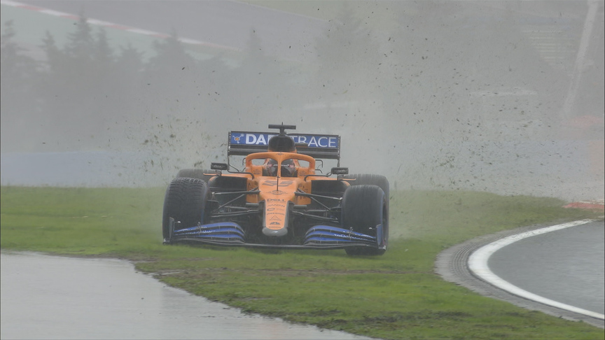 2020 Turkish Grand Prix FP3: Carlos Sainz spins onto grass
