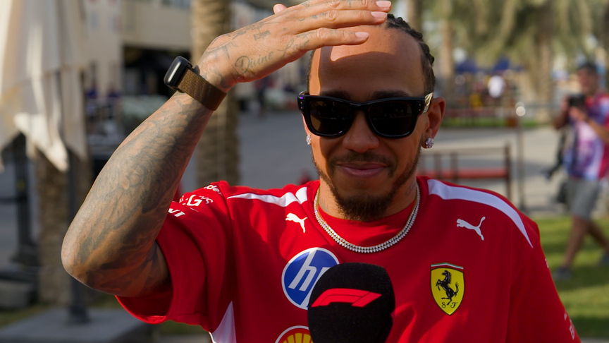 Hamilton 'brushing off the cobwebs' in a windy Bahrain
