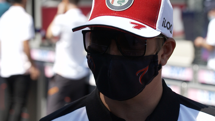 Kimi Räikkönen will 'keep trying' to build on solitary championship point