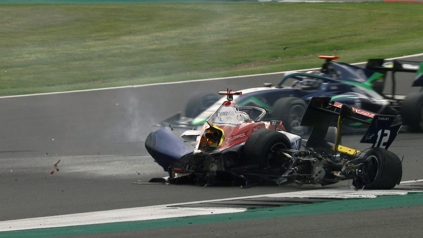 Great Britain 2020: Caldwell's car ripped apart in F3 crash