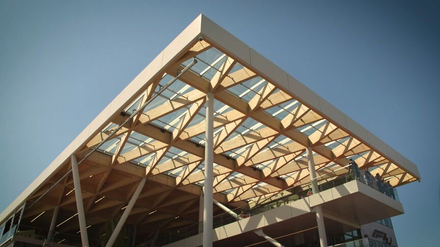 Behind the scenes of Canada's new paddock building