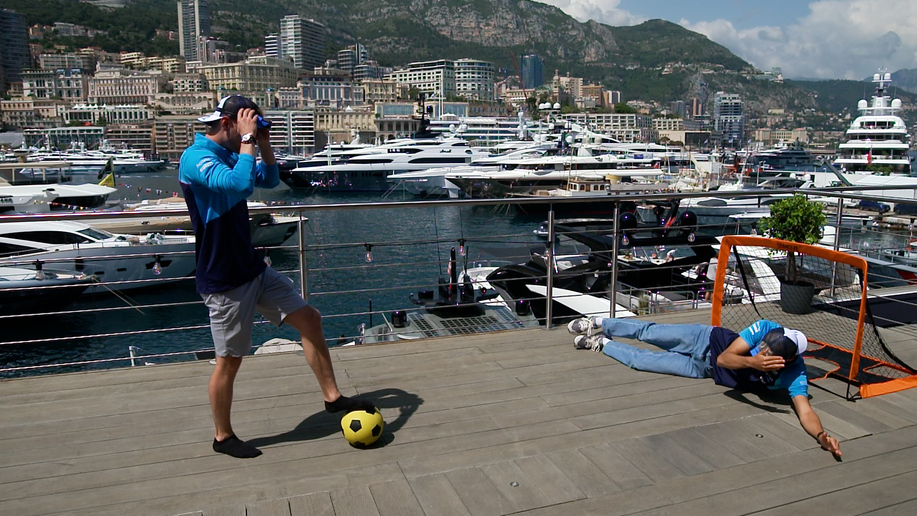 Jolly Goggle Games with Alex Albon and Logan Sargeant