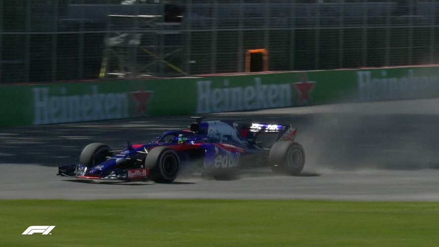 FP2: Hartley slides off the road at Turn 1
