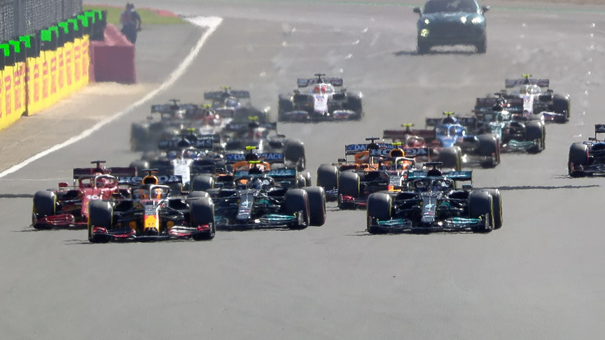2021 British GP F1 Sprint: Verstappen and Hamilton duel in thrilling start at Silverstone