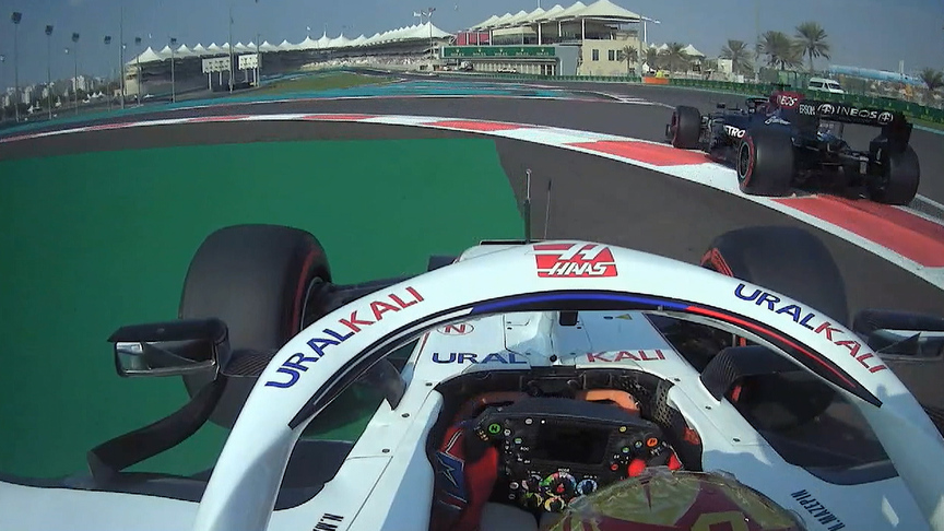 2021 Abu Dhabi GP FP3: Mazepin takes avoiding action from Hamilton