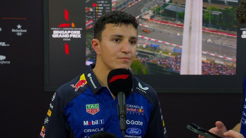 Hadjar explains his Lap 3 DNF in the Singapore Sprint