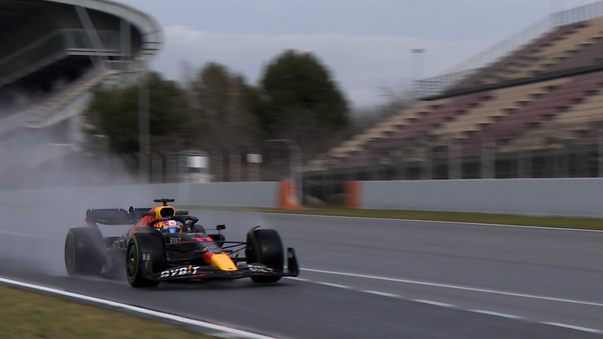 F1 pre-season track session 2022: Cars run in the wet on Friday