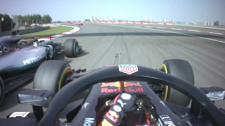 RACE: Verstappen runs off-track in bid to pass Hamilton