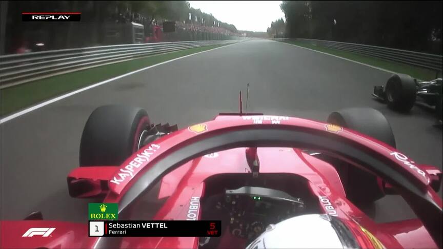 RACE: Vettel grabs the lead with L1 pass on Hamilton