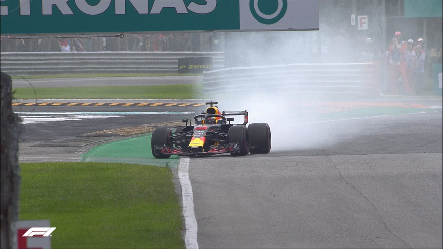 RACE: Smoky, mid-race retirement for Ricciardo