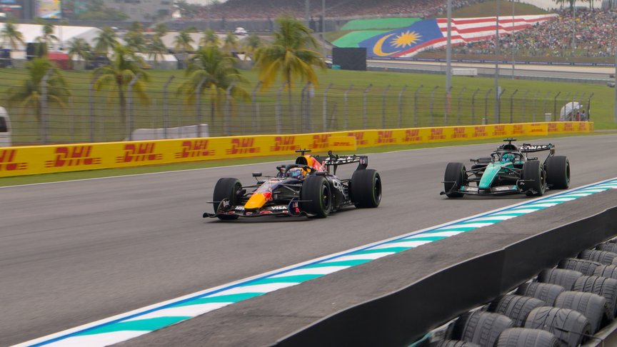 2026 Bahrain Grand Prix: Verstappen fights back to snatch P2 from Russell