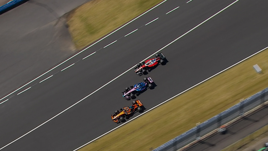 2026 Japanese GP FP1: Leclerc, Gasly and Piastri run three-wide into Turn 1