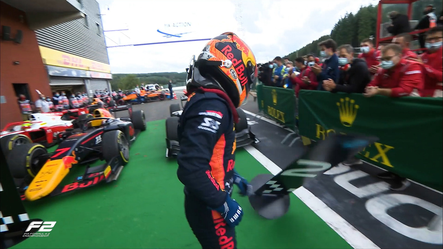 F2: Mazepin penalised for hitting P2 board near Tsunoda