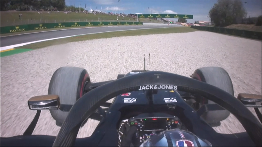 FP1: Grosjean gets it all wrong at Turn 7