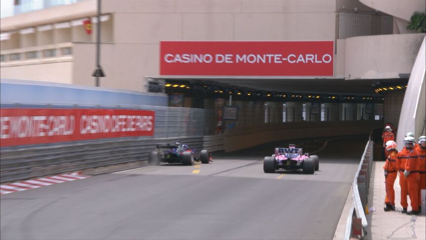 FP3: Kvyat clips the wall at the tunnel entrance