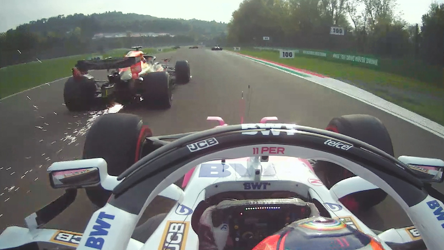 ONBOARD: Sergio Pérez's pass on Albon after Safety Car restart