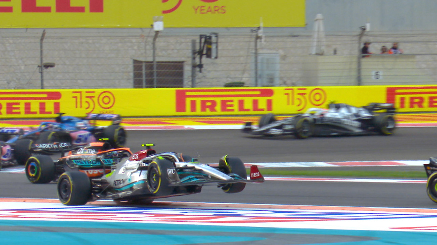 2022 Abu Dhabi Grand Prix: Hamilton and Sainz battle early on in Abu Dhabi