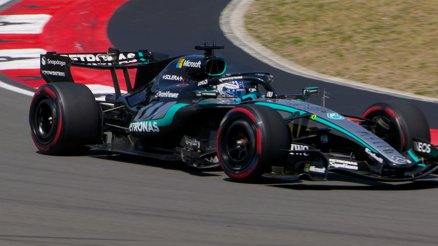 2026 Chinese GP Sprint: Russell takes flag in Sprint Race