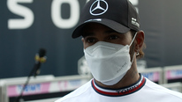 Lewis Hamilton reacts to poor F1 Sprint start as he predicts 'easy win for Max' at the Italian GP