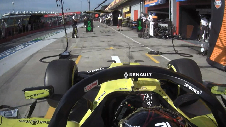 2020 Emilia Romagna GP FP1: Ocon drives through McLaren garage