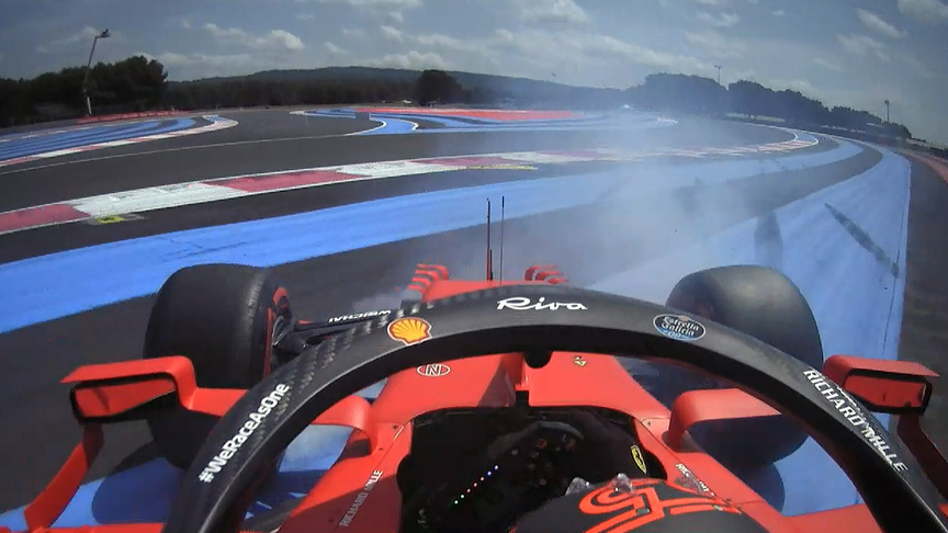 2021 French GP FP1: Sainz 'loses the car' in Turn 2 spin