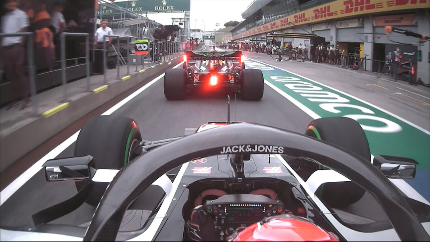 2020 Austrian Grand Prix FP1: Magnussen and Verstappen's close call in pit lane