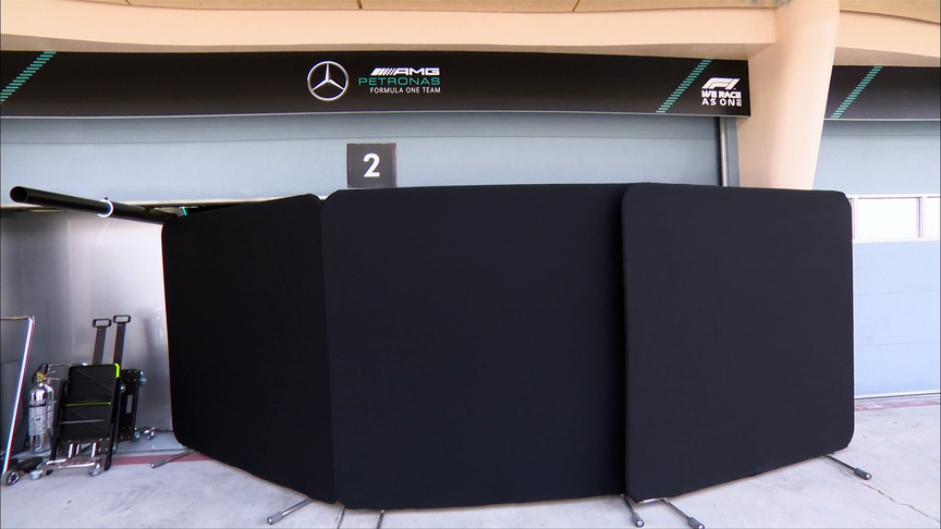 TESTING DAY 1: Mercedes stuck in garage with gearshift issue