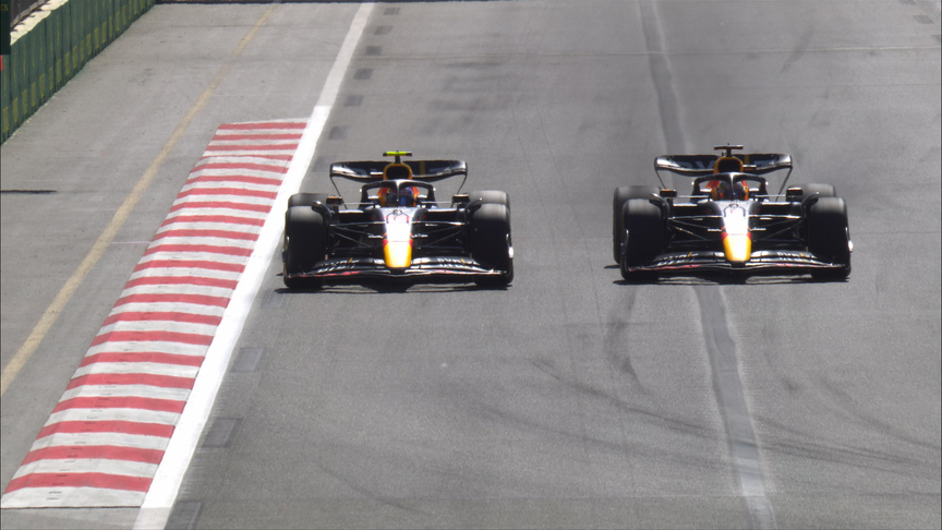 2022 Azerbaijan Grand Prix: Verstappen grabs race lead from Red Bull team mate Pérez