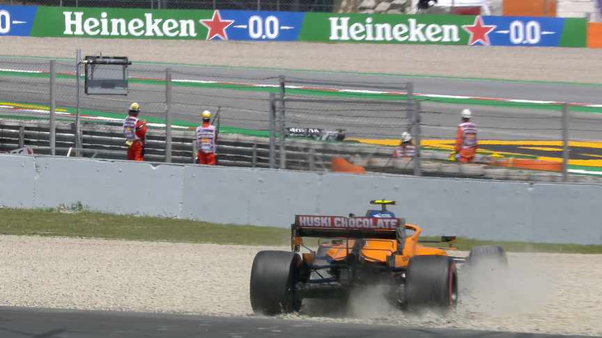 2021 Spanish GP FP3: Norris spins into gravel at Turn 10