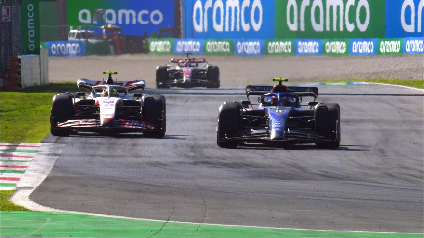 2022 Italian Grand Prix: Schumacher and Latifi trade places three times in one lap