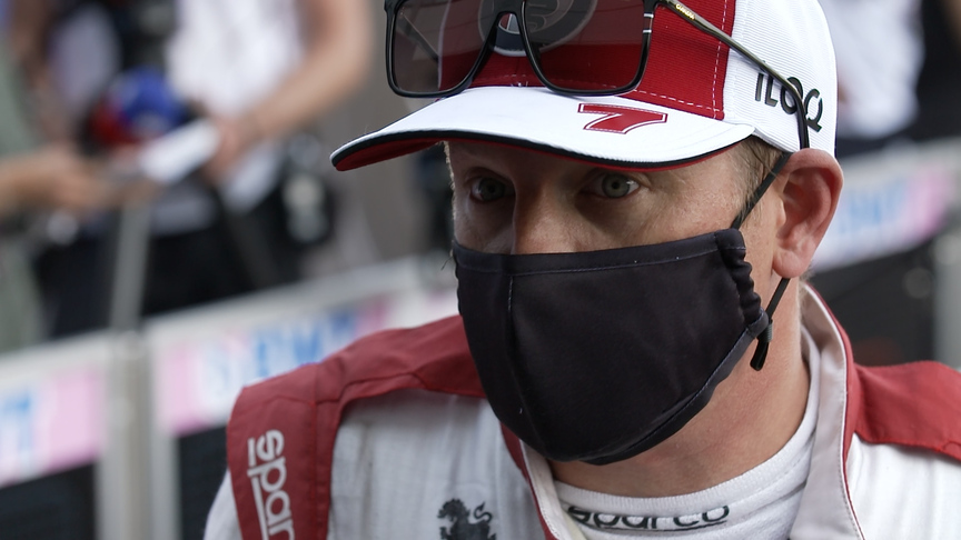 Kimi Räikkönen: 'I was watching more mirrors' than looking ahead at British GP